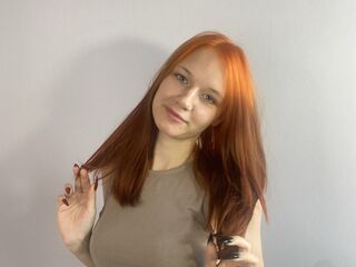 naughty camgirl DorindaPeret