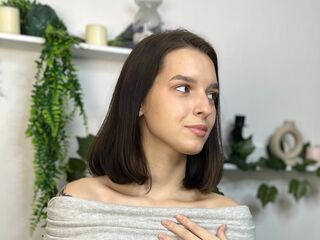 camgirl masturbating with vibrator EarleneFinch