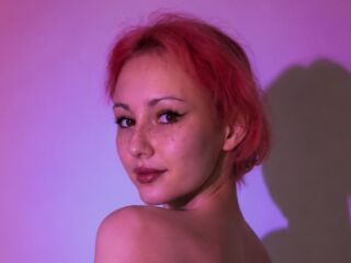 chatroom ElanaHelfert