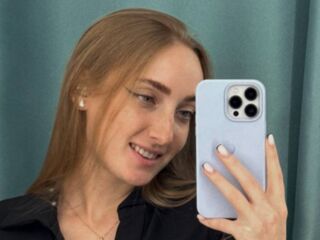 fingering cam whore ElizabethKitchen
