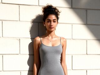 cam girl playing with sextoy EllieTaulbee
