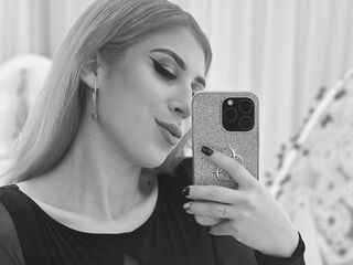 adult cam chat EmilyDrewse