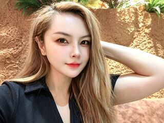 hot naked webcamgirl EmilyXiu