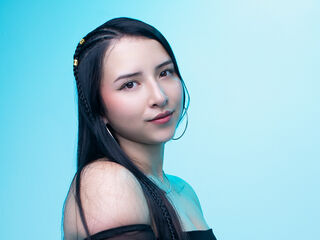 camwhore masturbating with dildo EmmaCastillo