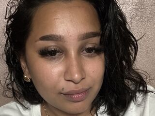 webcam stripper EmmaDebie