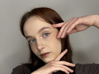 camgirl chatroom ErmaSpillman