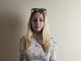 nude webcam girl photo EvelynReynaga
