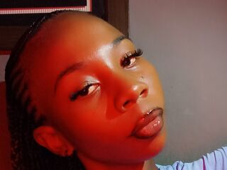 strip tease FaveWhite