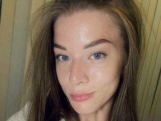 cam slut FrancineMessman