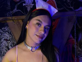 naughty cam girl fingering shaved pussy GreizKimura