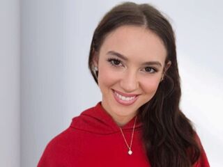 topless webcamgirl HarperSmiths