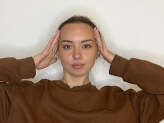 fingering girl cam HertaLaraby