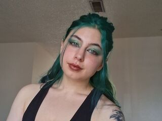 naughty camgirl masturbating with dildo IreaDecent