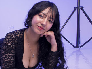 kinky cam picture IsabellaBot