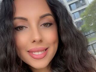 sexy webcamgirl pic IzyAura