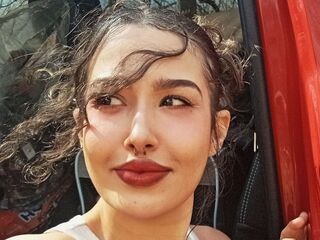 live strip tease show JadeeParker