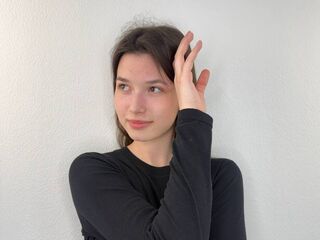 naked camgirl fingering pussy JanisRadabaugh