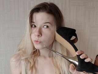 naked girl with live cam masturbating JessyDough