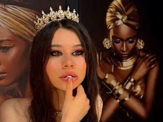 topless webcam girl KarenEstrada