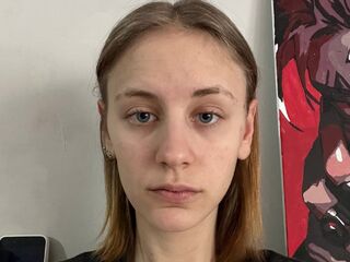 camslut webcam video KarisaKalscheuer