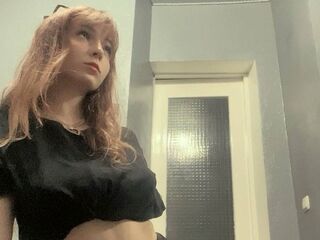naked camgirl picture KatheSanagustin
