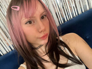 camgirl pic KayaSnowy