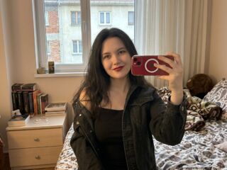 beautiful cam girl KeliCollymore