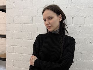 shaved pussy cam KeniaTucholski