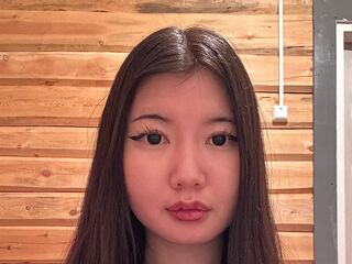 shaved pussy cam KenishaFaylor