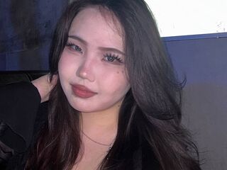 naked cam girl masturbating with sextoy KeraHain