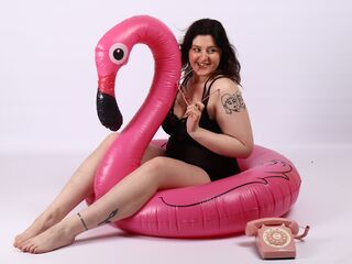 adult cam KiraKovall