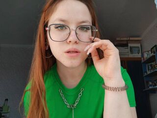 cam girl playing with dildo KrysaDap