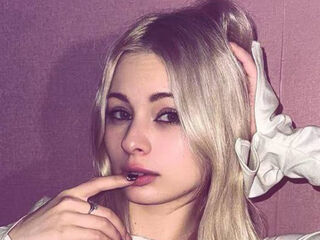 live cam show KylieMcMiller