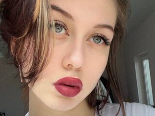 camgirl chat room LanoraPurkett