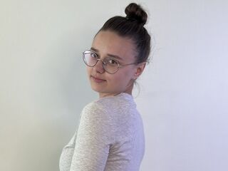 nude webcamgirl pic LarraineKaber