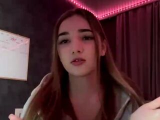 camgirl masturbating LaurynKendell