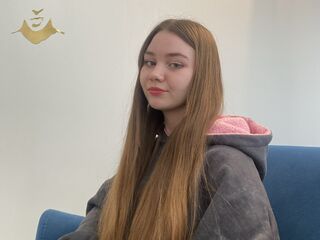 cam girl masturbating with sextoy LeraAbbatiello