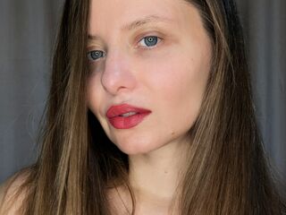 live webcam model LiaNeoka