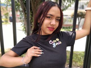 camgirl showing tits LiliValencia
