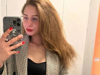 naughty cam girl masturbating with dildo LillieMann