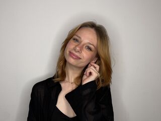 live chat room LouiseSchmidt