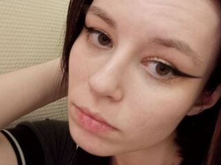 fingering camgirl MaeHiatt