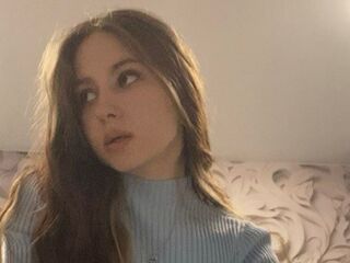 naked cam girl gallery MalissaHans