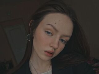 hot cam show MariamDarter