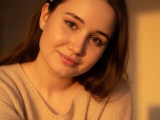 camgirl masturbating with sextoy MaribethDosh