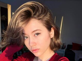 hot cam girl masturbating with vibrator MarvisHey