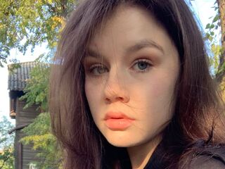 naked cam girl picture MaydaGilbertson