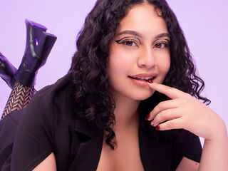 free chat room MeliLort