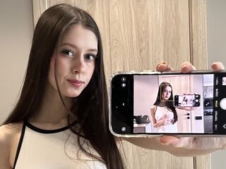 naked camgirl picture MelissaMelis