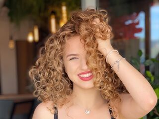 camwhore masturbating with sextoy MiaPolanska